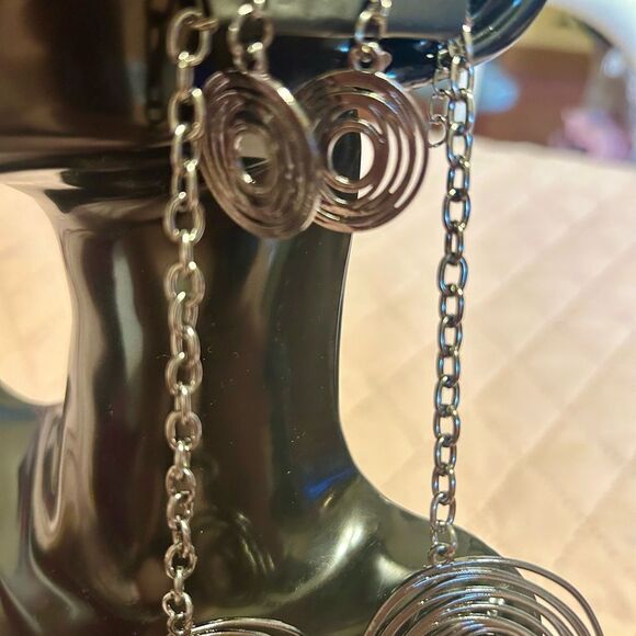 NWT Black Spiral Statement Necklace - Picture 14 of 16